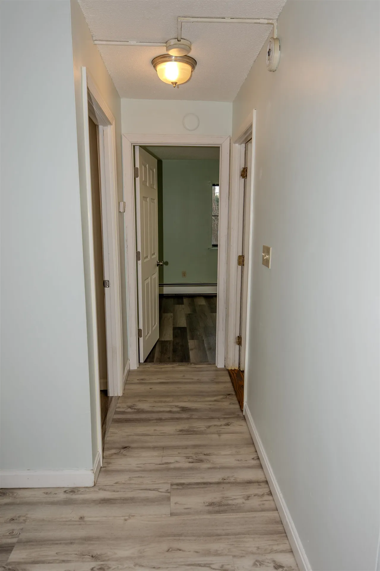 126 Mammoth Road Hooksett NH 03106