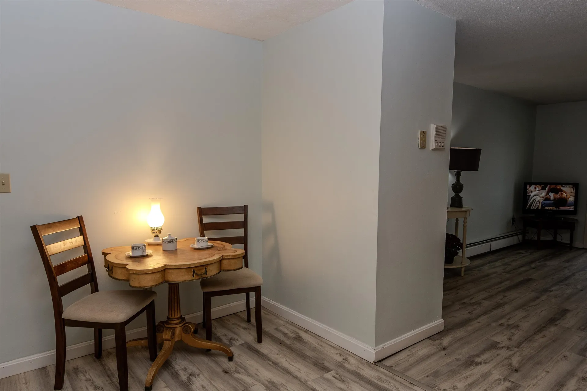 126 Mammoth Road Hooksett NH 03106