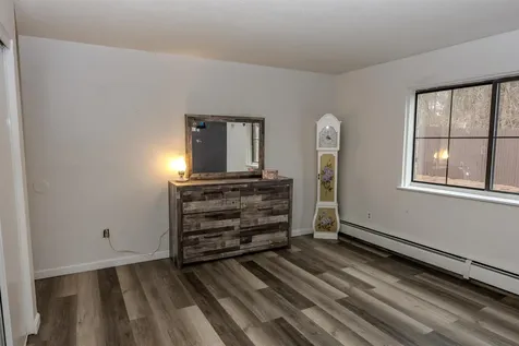 126 Mammoth Road Hooksett NH 03106