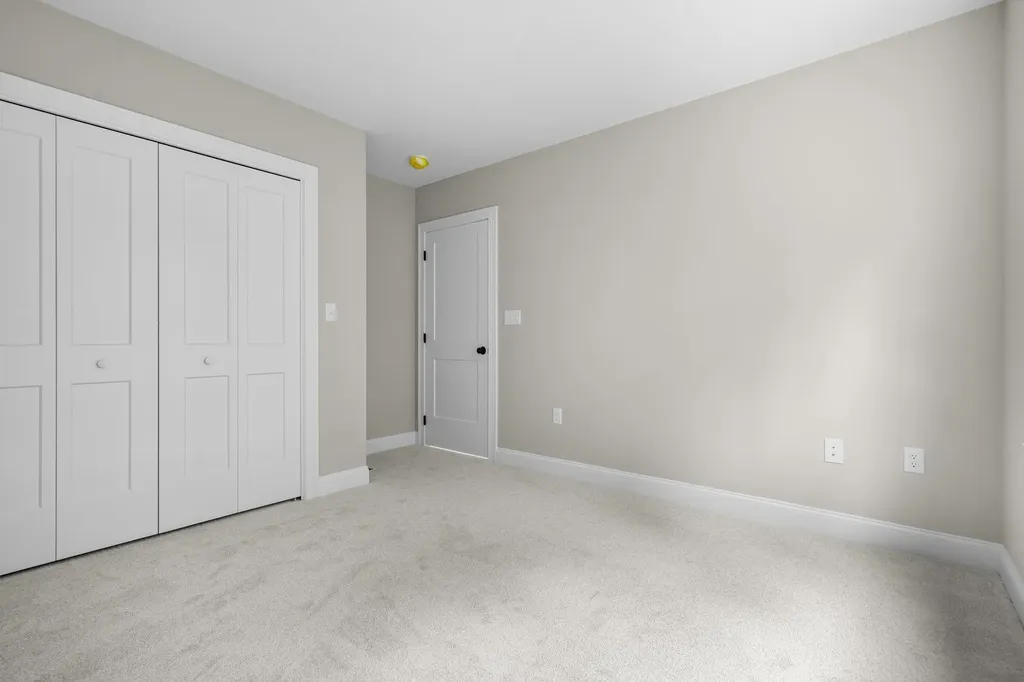 214 Pembroke Street Pembroke NH 03275