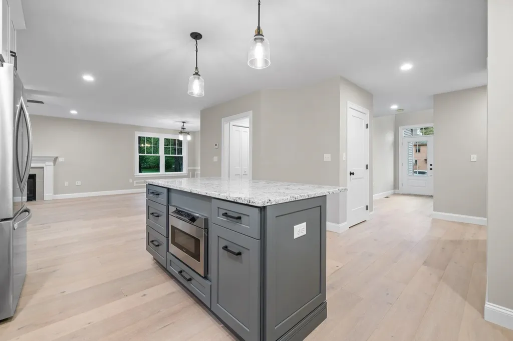 214 Pembroke Street Pembroke NH 03275