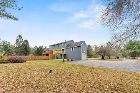 4 Quincy Road Londonderry NH 03053