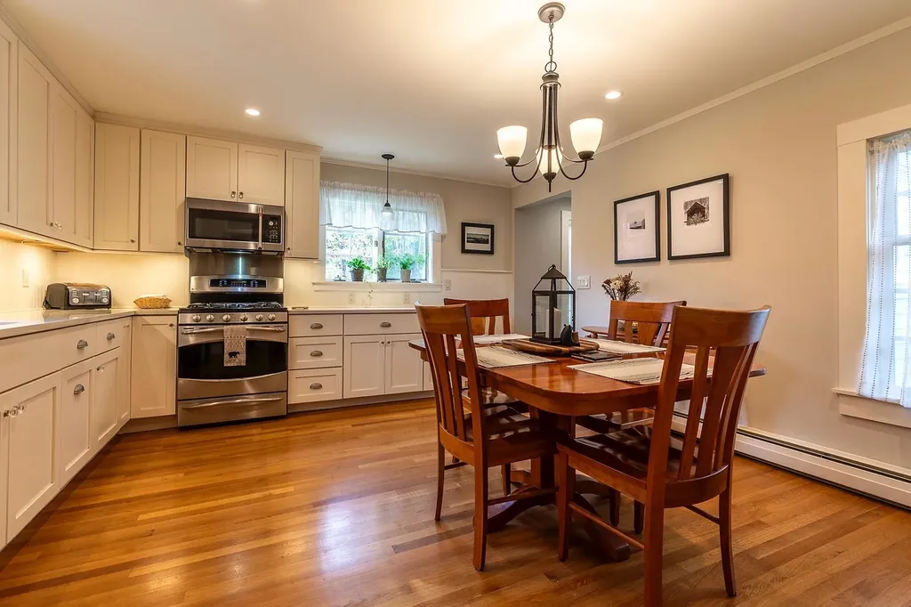 14 Gill Terrace Ludlow VT 05149