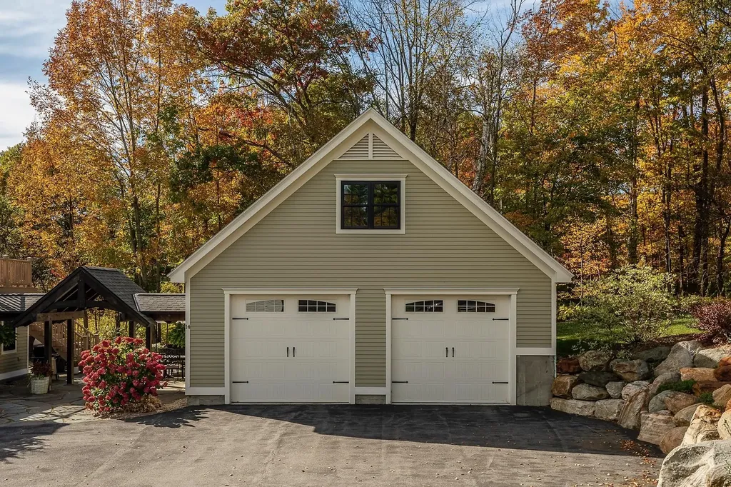 14 Gill Terrace Ludlow VT 05149