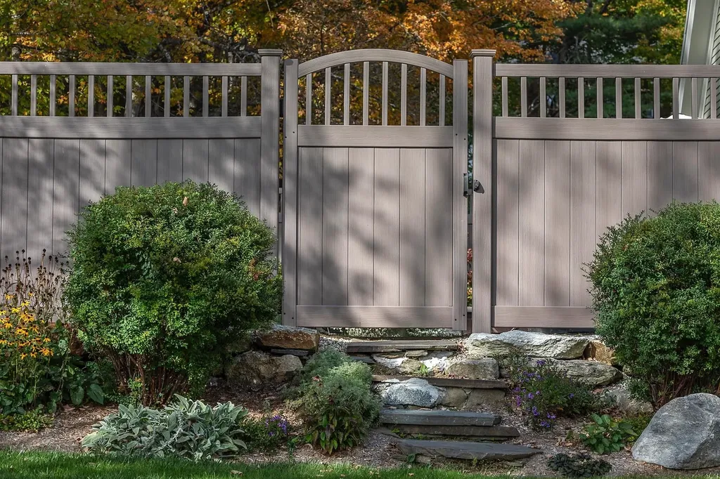 14 Gill Terrace Ludlow VT 05149