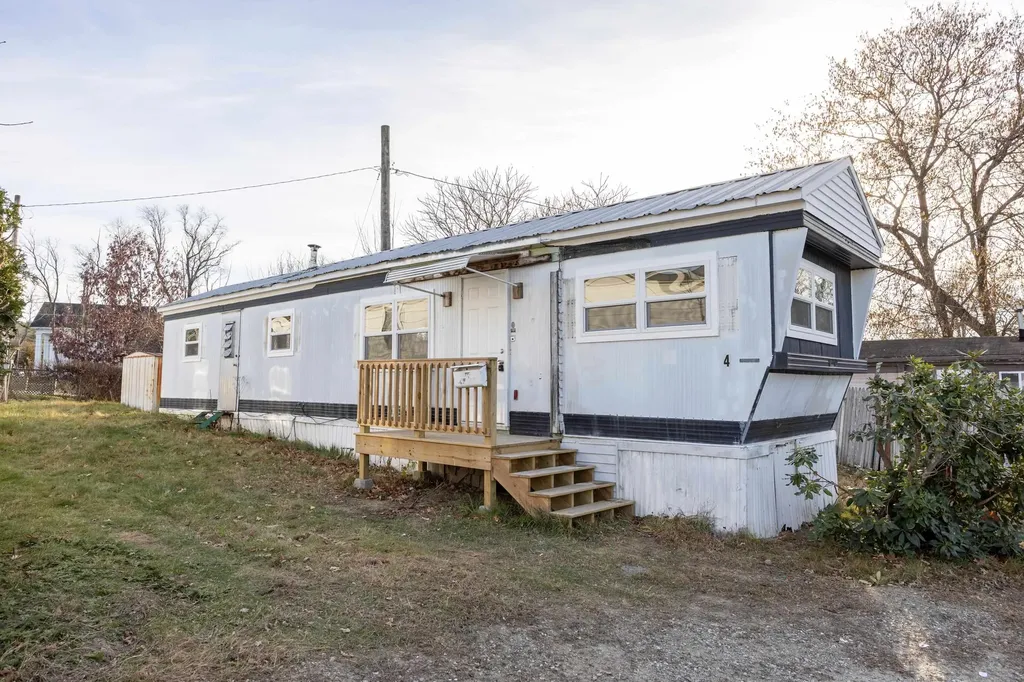 4 Rodger Road Allenstown NH 03275