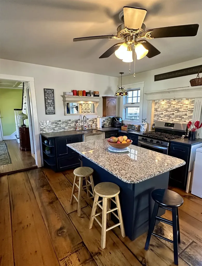 3043 Vermont Route 153 Pawlet VT 05775