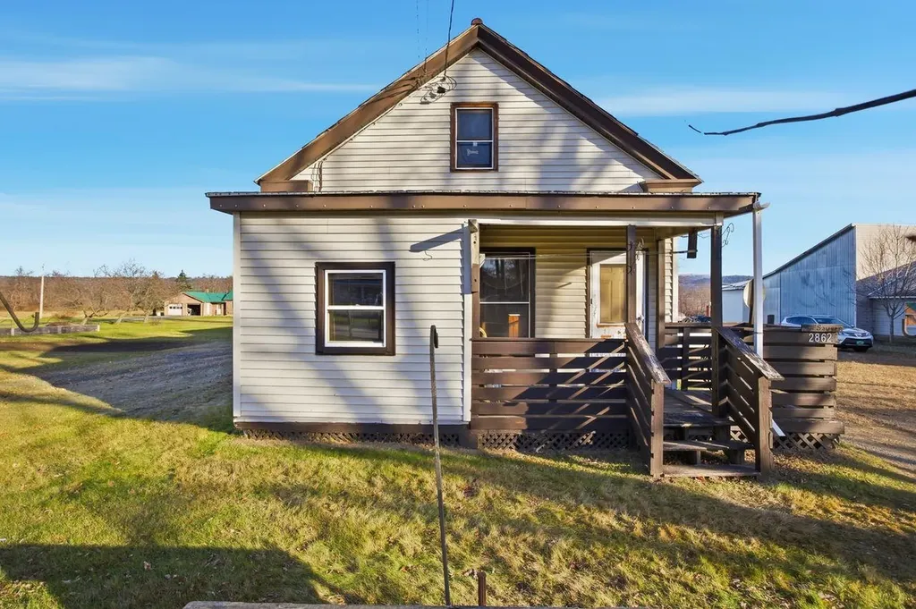 2862 Dartmouth College Highway Haverhill NH 03774