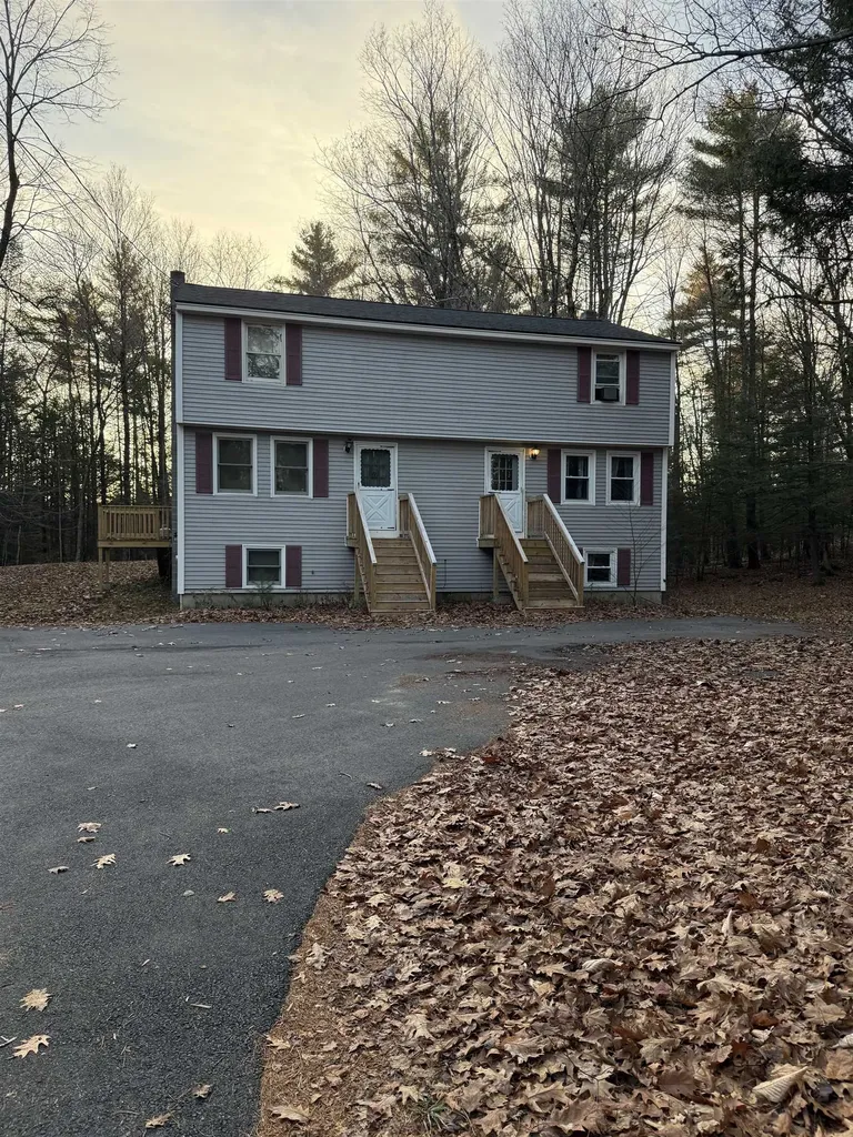 54 Fremont Road Chester NH 03036