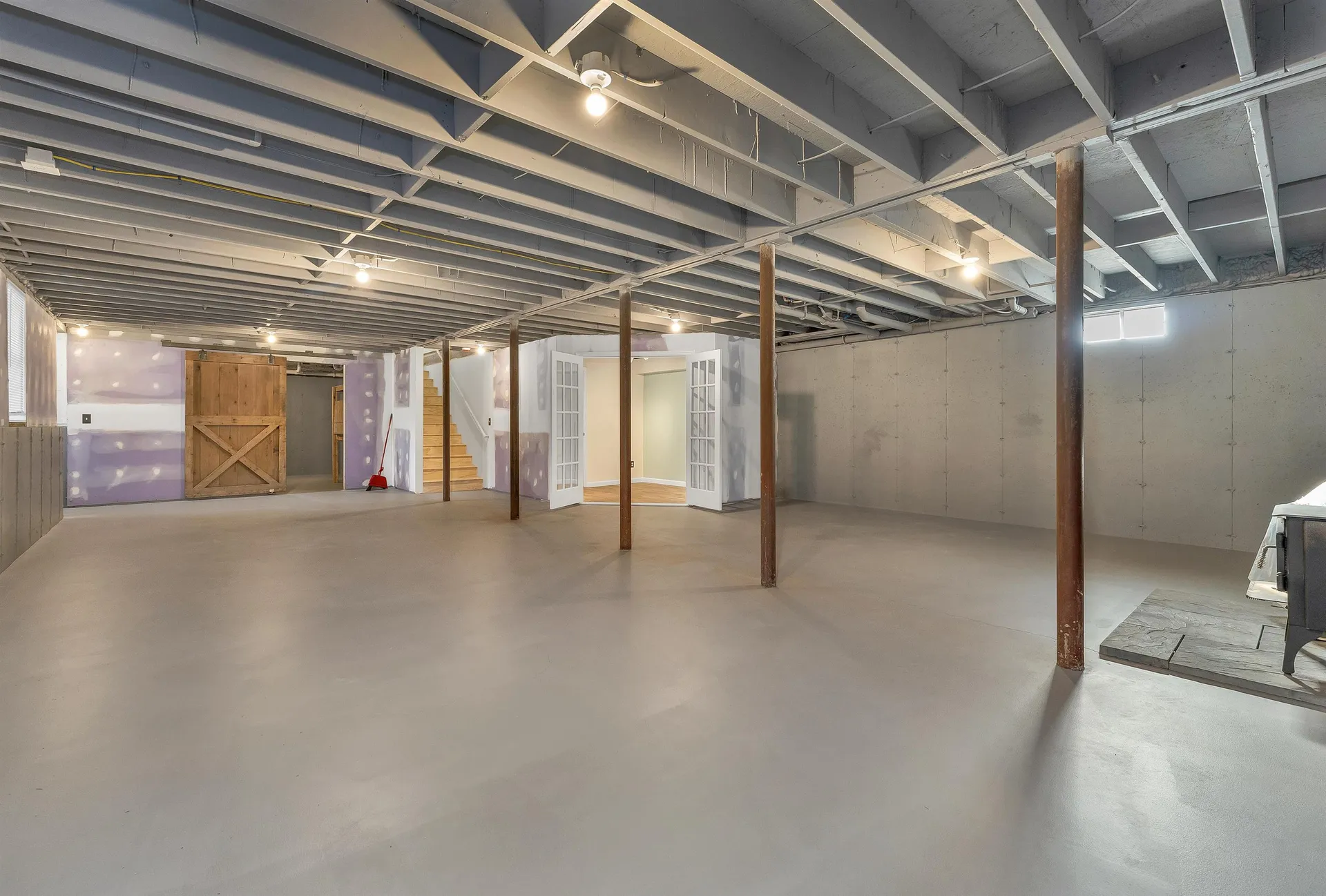 7 Cashell Lane Webster NH 03303