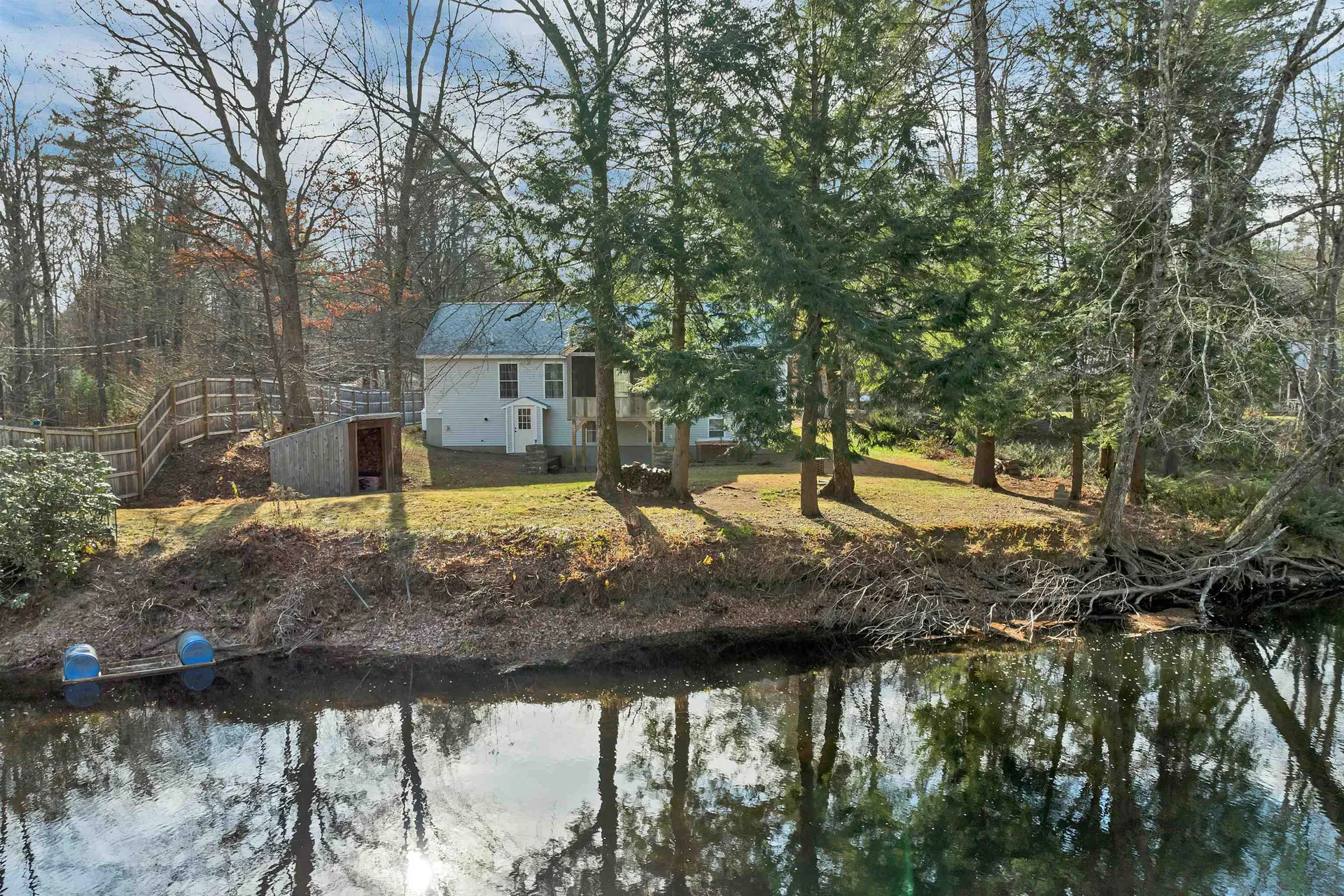 7 Cashell Lane Webster NH 03303