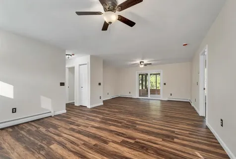 7 Cashell Lane Webster NH 03303