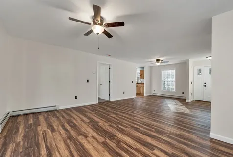 7 Cashell Lane Webster NH 03303