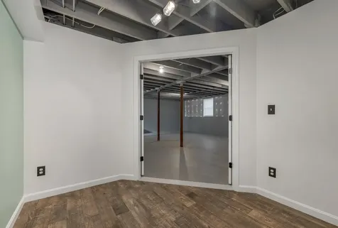 7 Cashell Lane Webster NH 03303