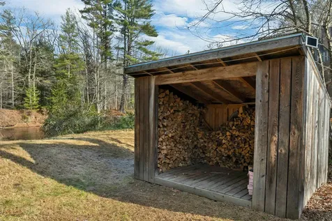 7 Cashell Lane Webster NH 03303