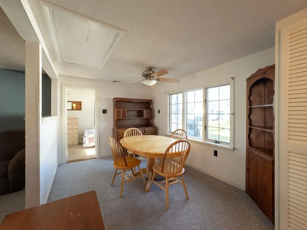 61 Acorn Road Hampton NH 03842