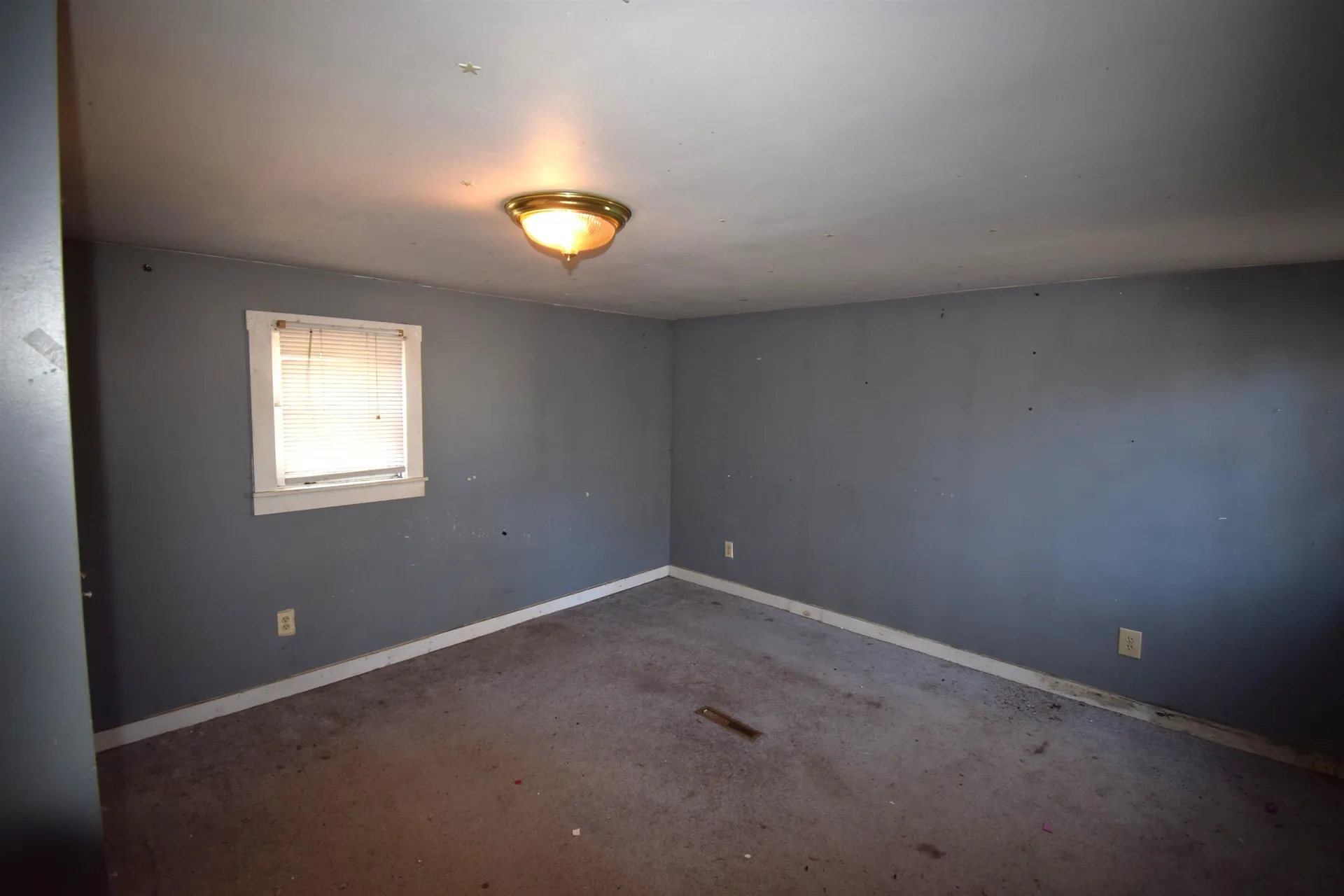 6 Dow Street Exeter NH 03833