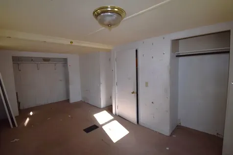 6 Dow Street Exeter NH 03833