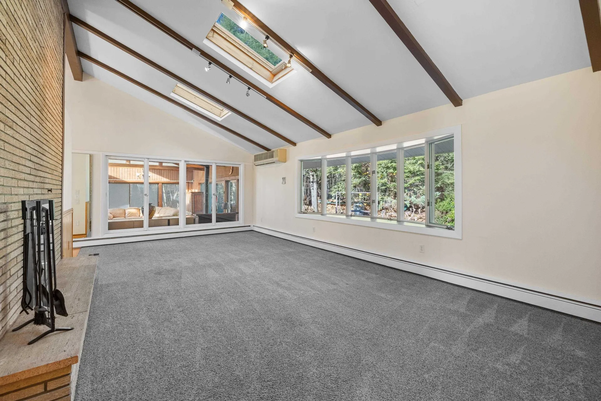 453 Route 101 Bedford NH 03110