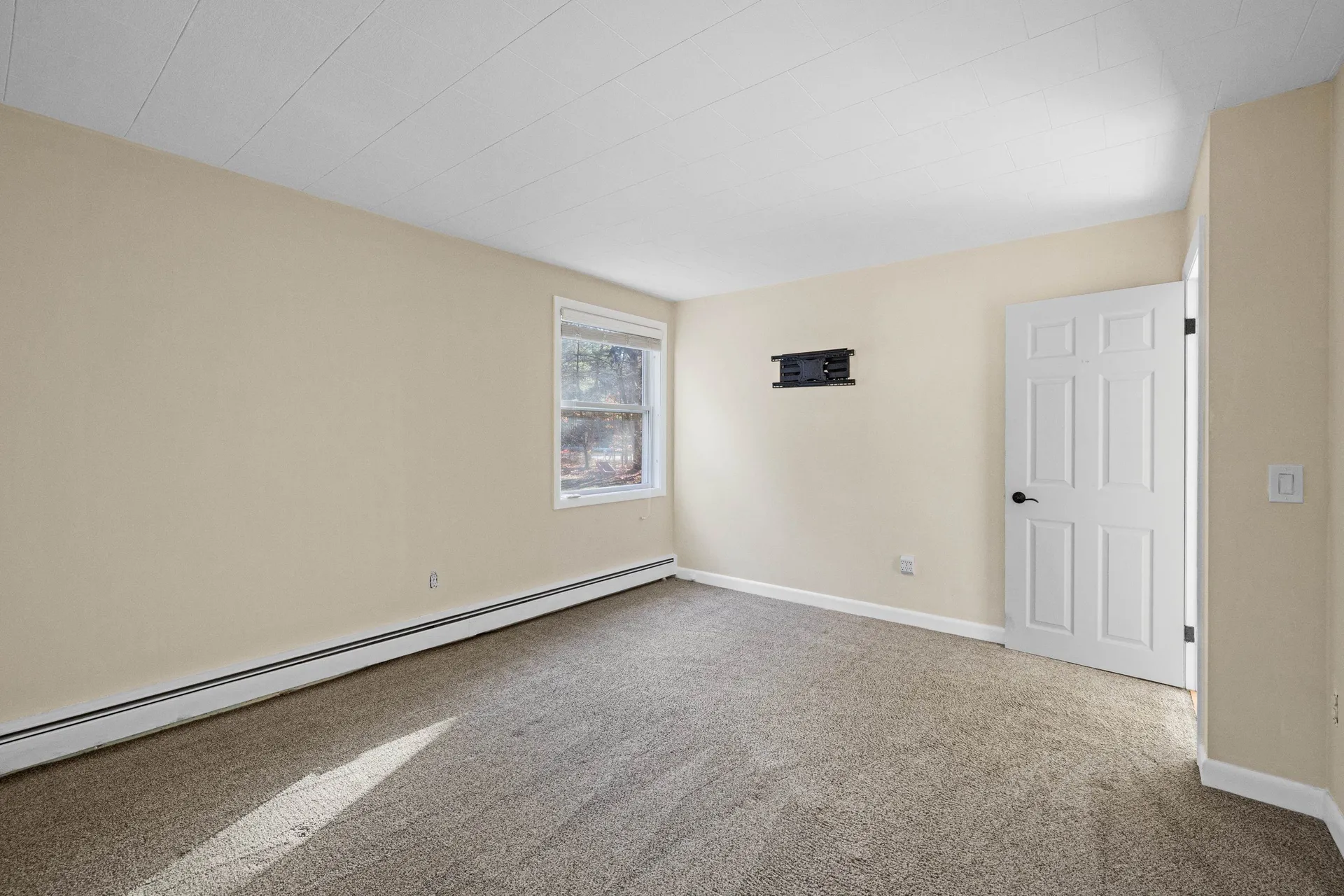 453 Route 101 Bedford NH 03110