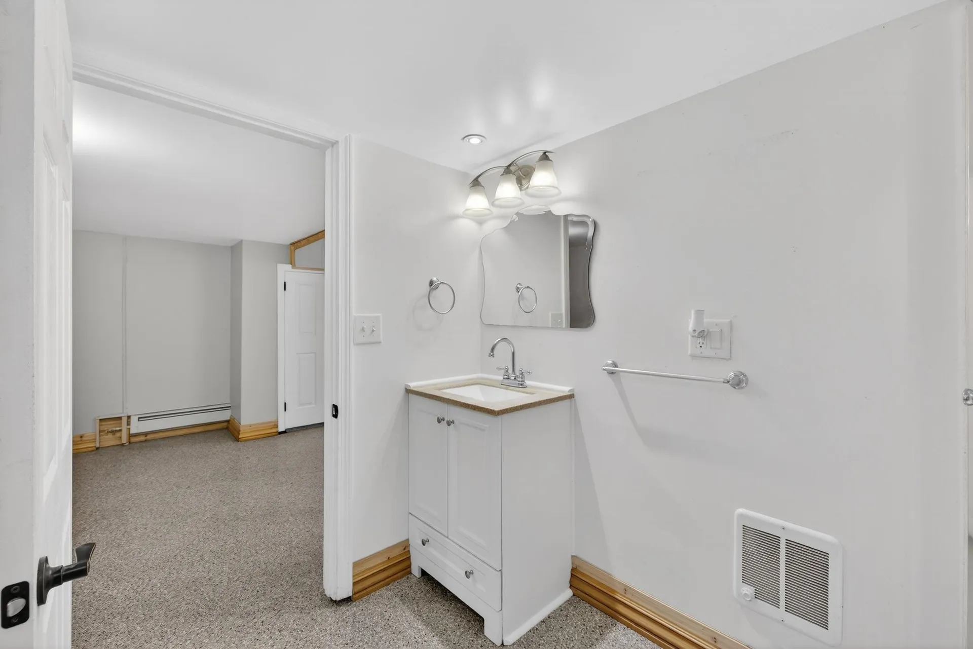 453 Route 101 Bedford NH 03110