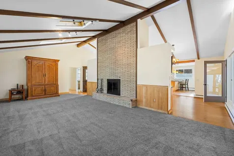 453 Route 101 Bedford NH 03110