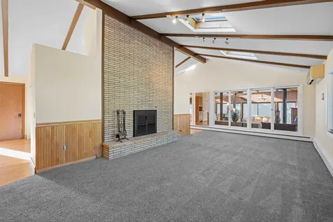 453 Route 101 Bedford NH 03110