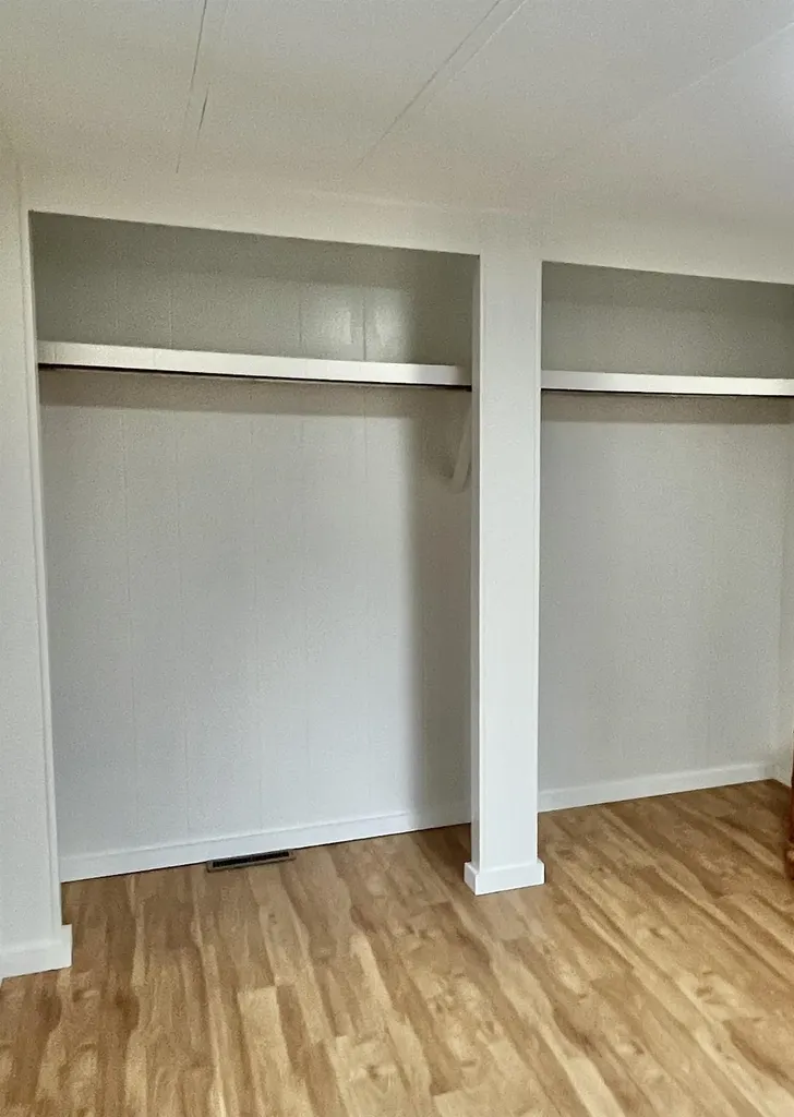 343 Old Lake Shore Road Gilford NH 03249