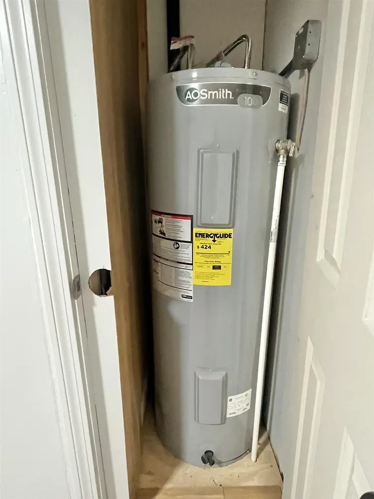 343 Old Lake Shore Road Gilford NH 03249