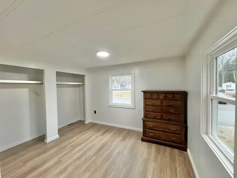 343 Old Lake Shore Road Gilford NH 03249