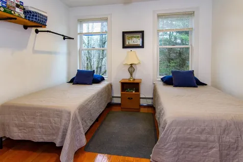 1033 Daniel Webster Highway Woodstock NH 03293