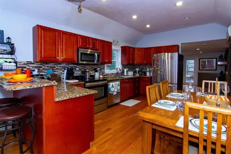 1033 Daniel Webster Highway Woodstock NH 03293