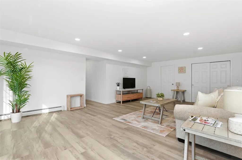 32 Boynton Road Meredith NH 03253