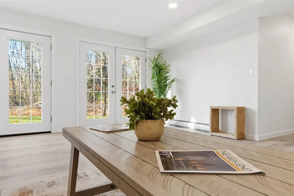 32 Boynton Road Meredith NH 03253