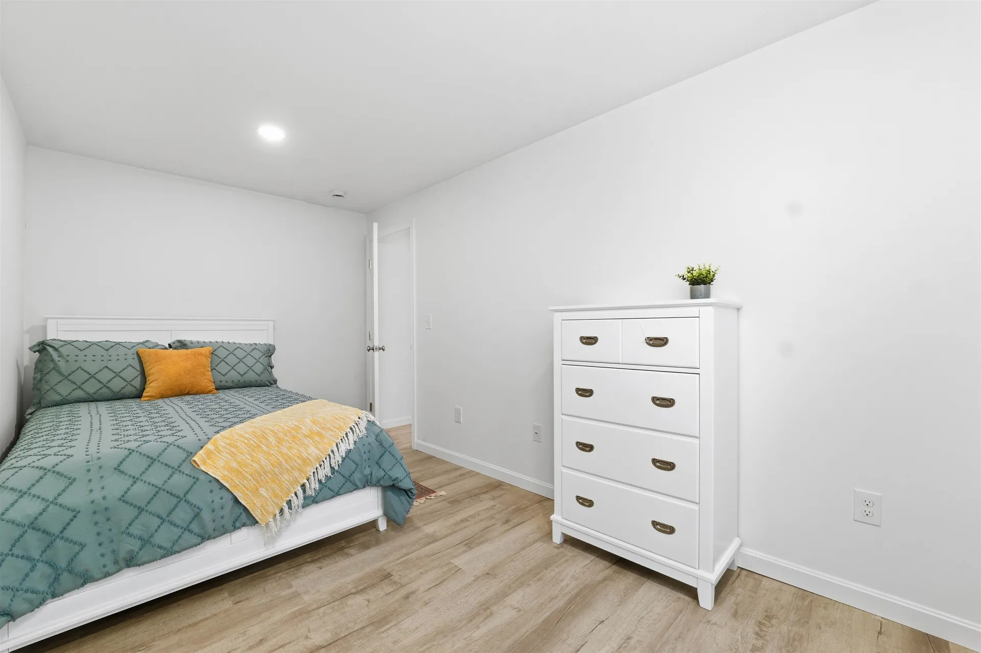 32 Boynton Road Meredith NH 03253