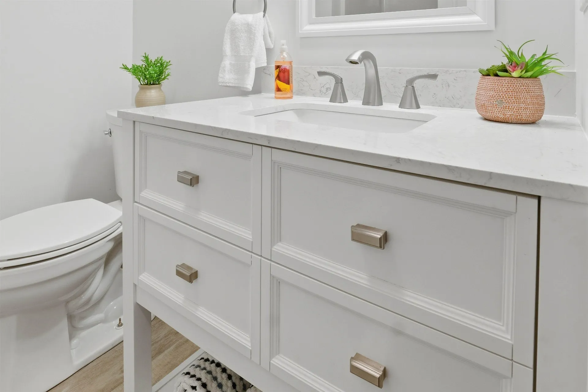 32 Boynton Road Meredith NH 03253