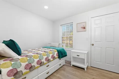 32 Boynton Road Meredith NH 03253