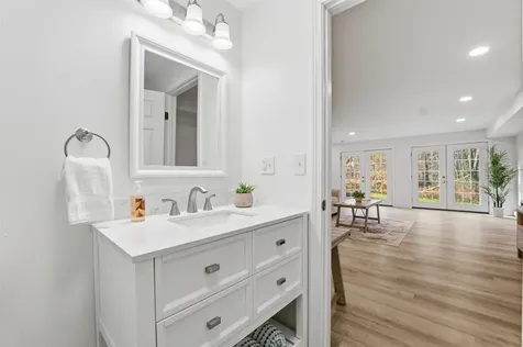 32 Boynton Road Meredith NH 03253