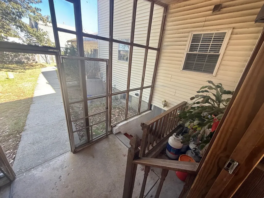 7 Robert Drive Nashua NH 03063