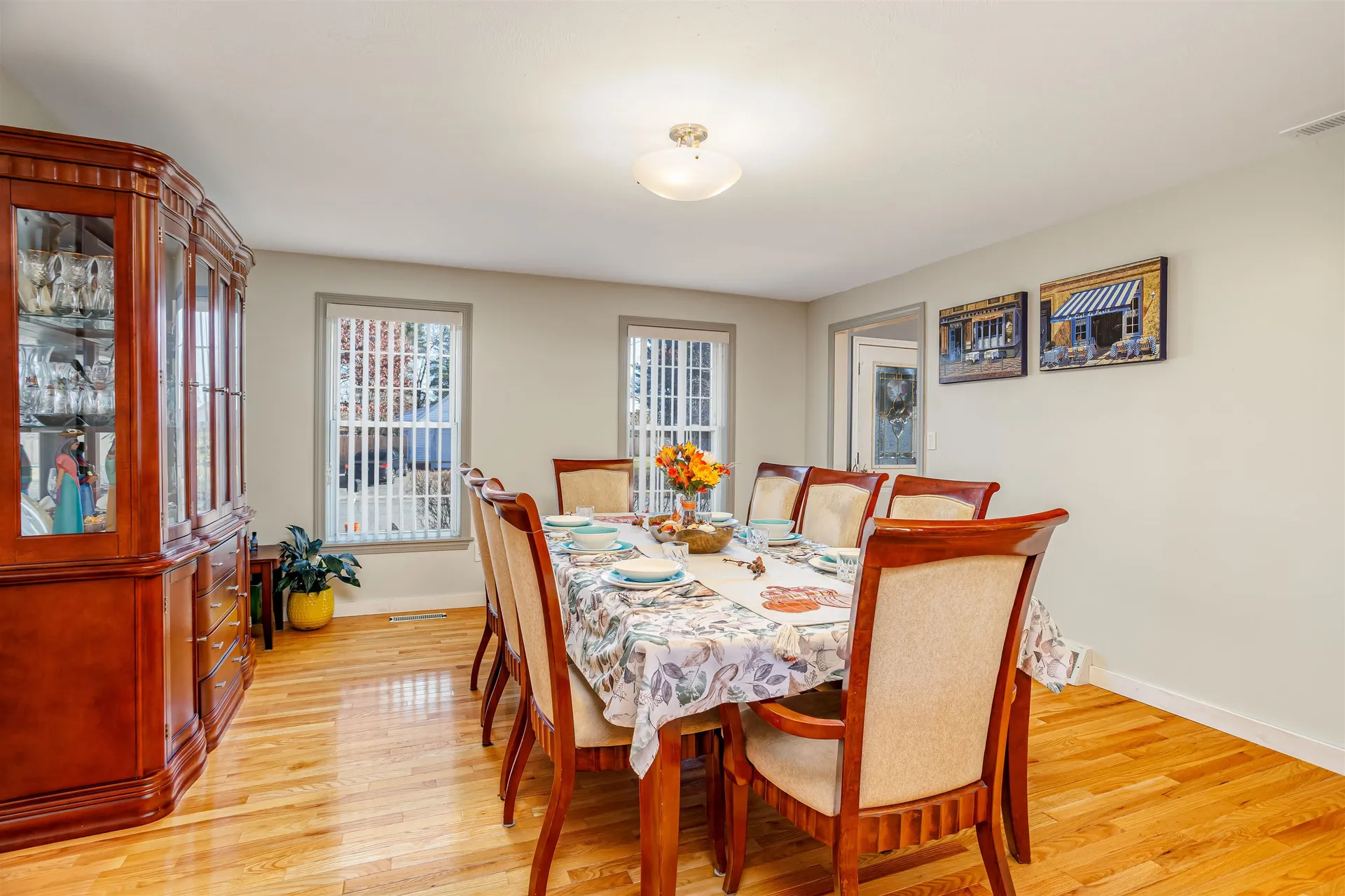 7 Robert Drive Nashua NH 03063