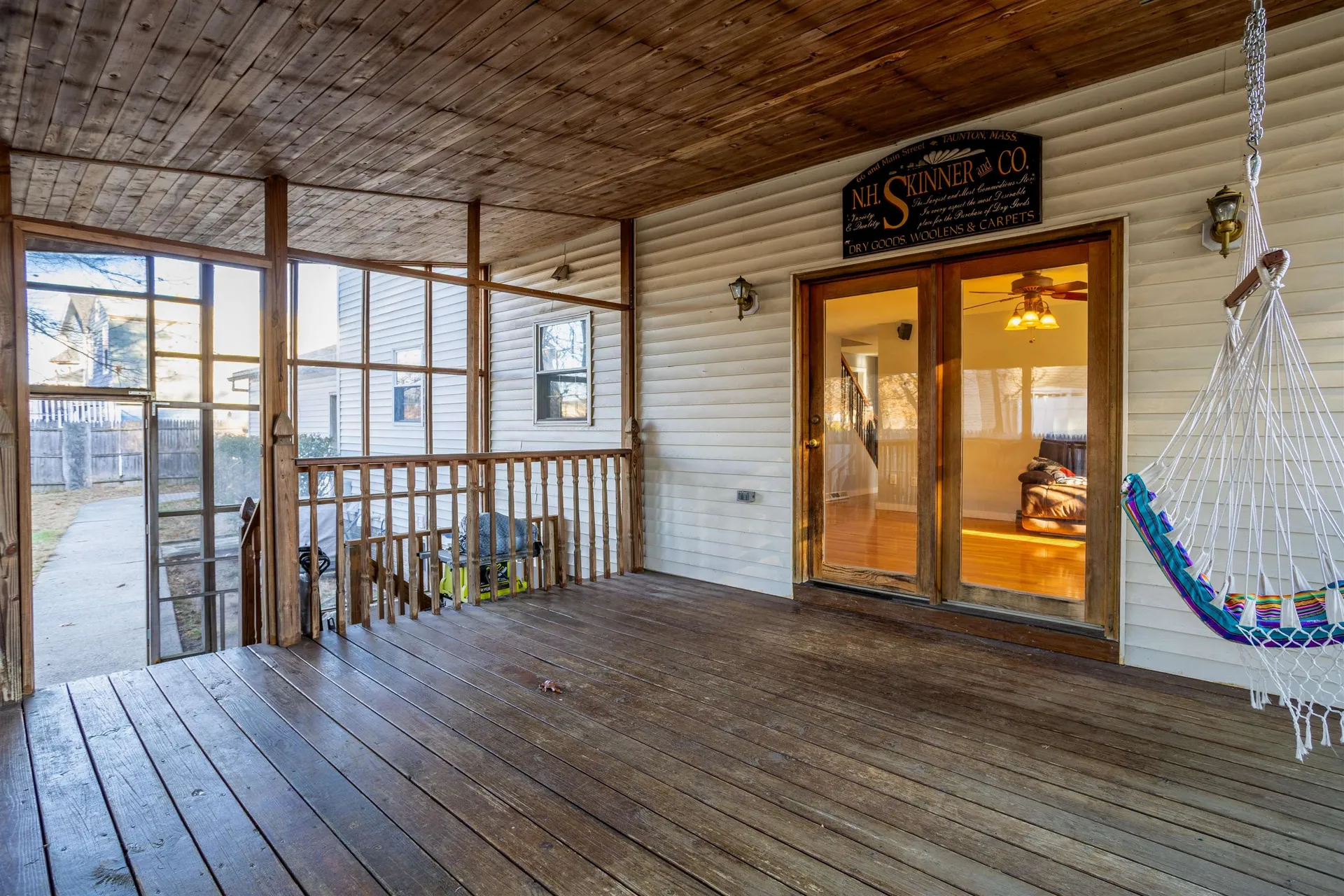 7 Robert Drive Nashua NH 03063