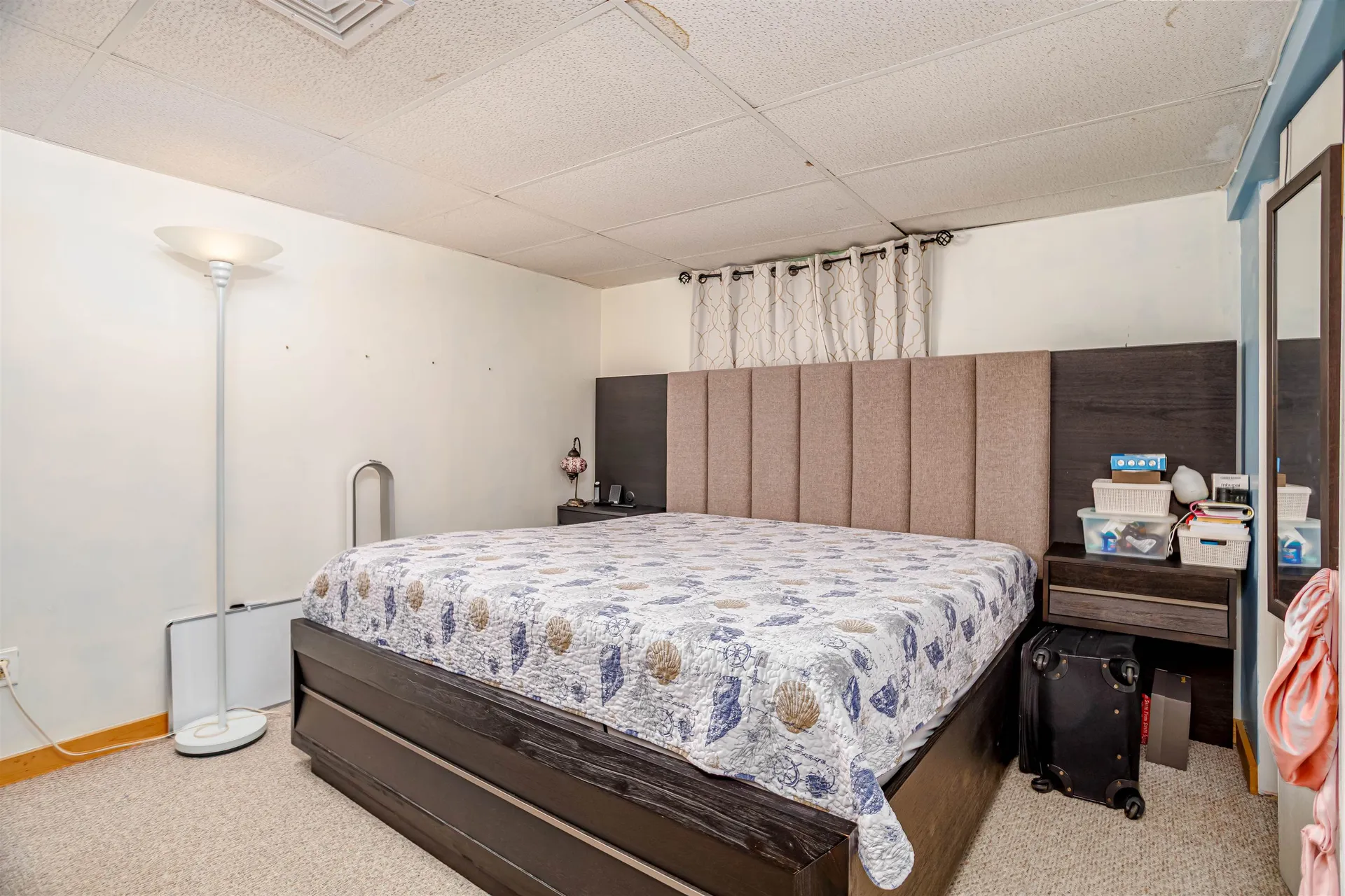 7 Robert Drive Nashua NH 03063