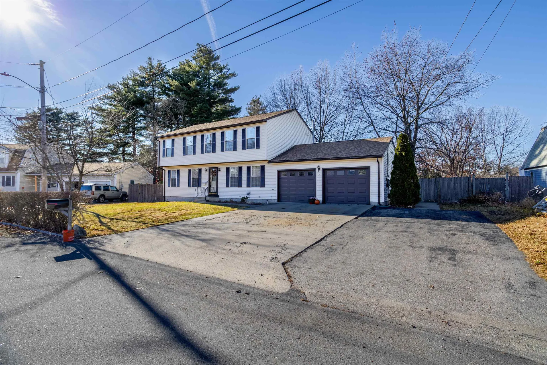 7 Robert Drive Nashua NH 03063