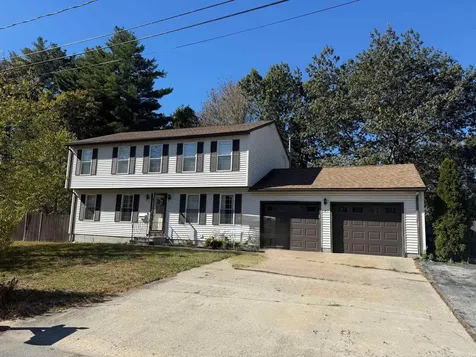 7 Robert Drive Nashua NH 03063