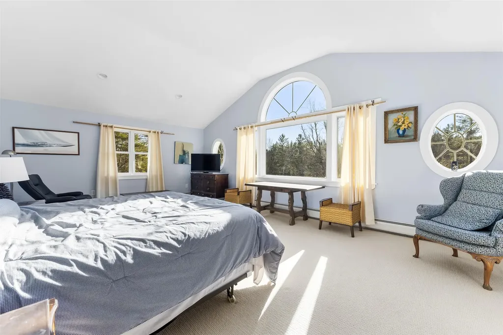 42 Blackberry Lane Jamaica VT 05343