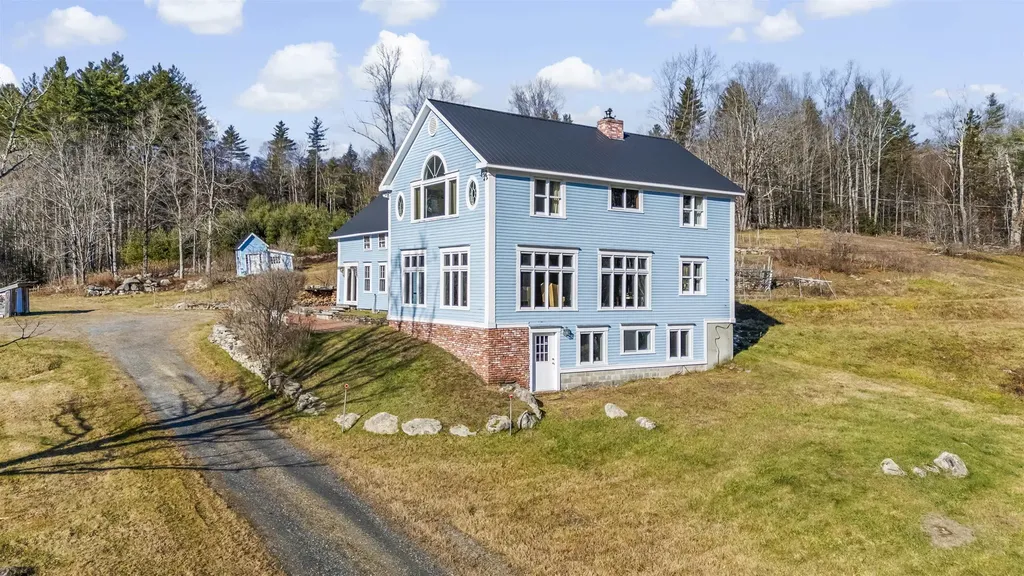 42 Blackberry Lane Jamaica VT 05343