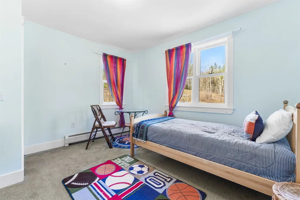 42 Blackberry Lane Jamaica VT 05343