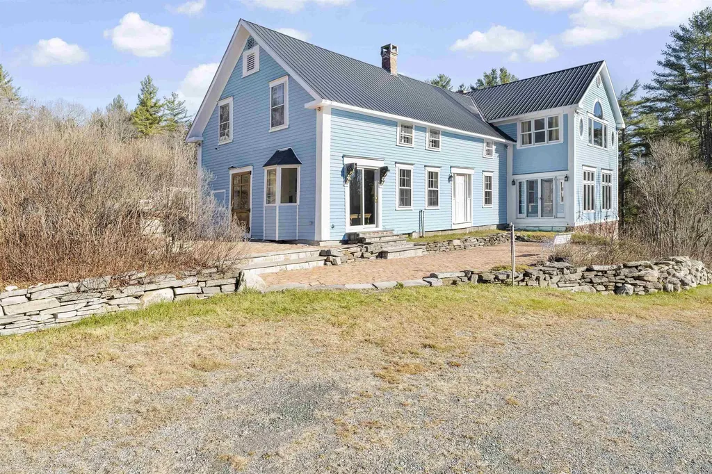 42 Blackberry Lane Jamaica VT 05343