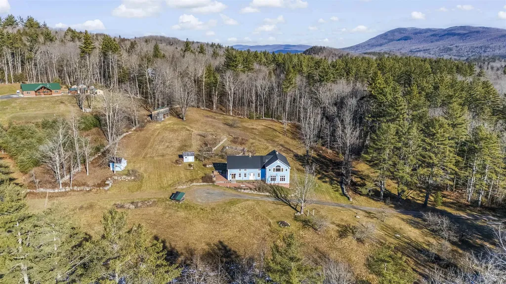 42 Blackberry Lane Jamaica VT 05343