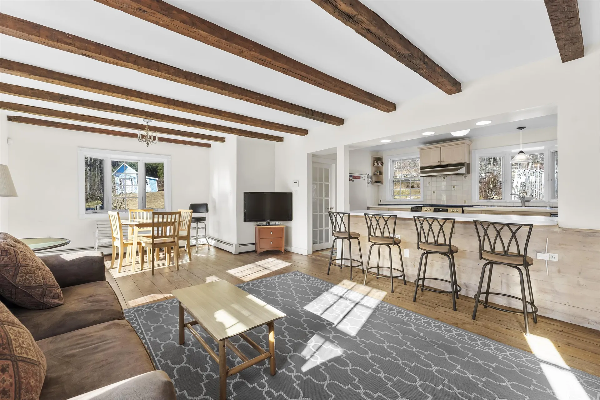 42 Blackberry Lane Jamaica VT 05343